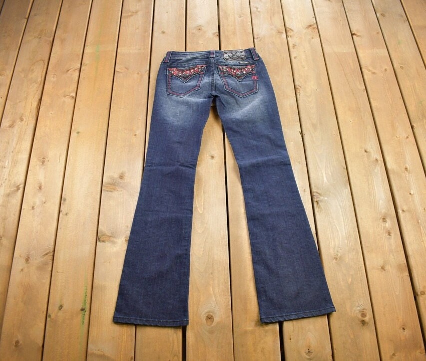 Vintage Y2K Miss Me Bedazzled Low Rise Jeans Size 26x31