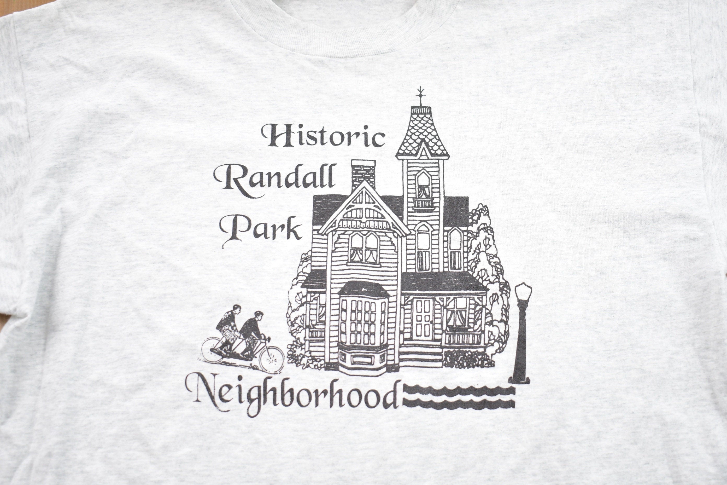 Vintage 1990s Randall Park Graphic T-Shirt