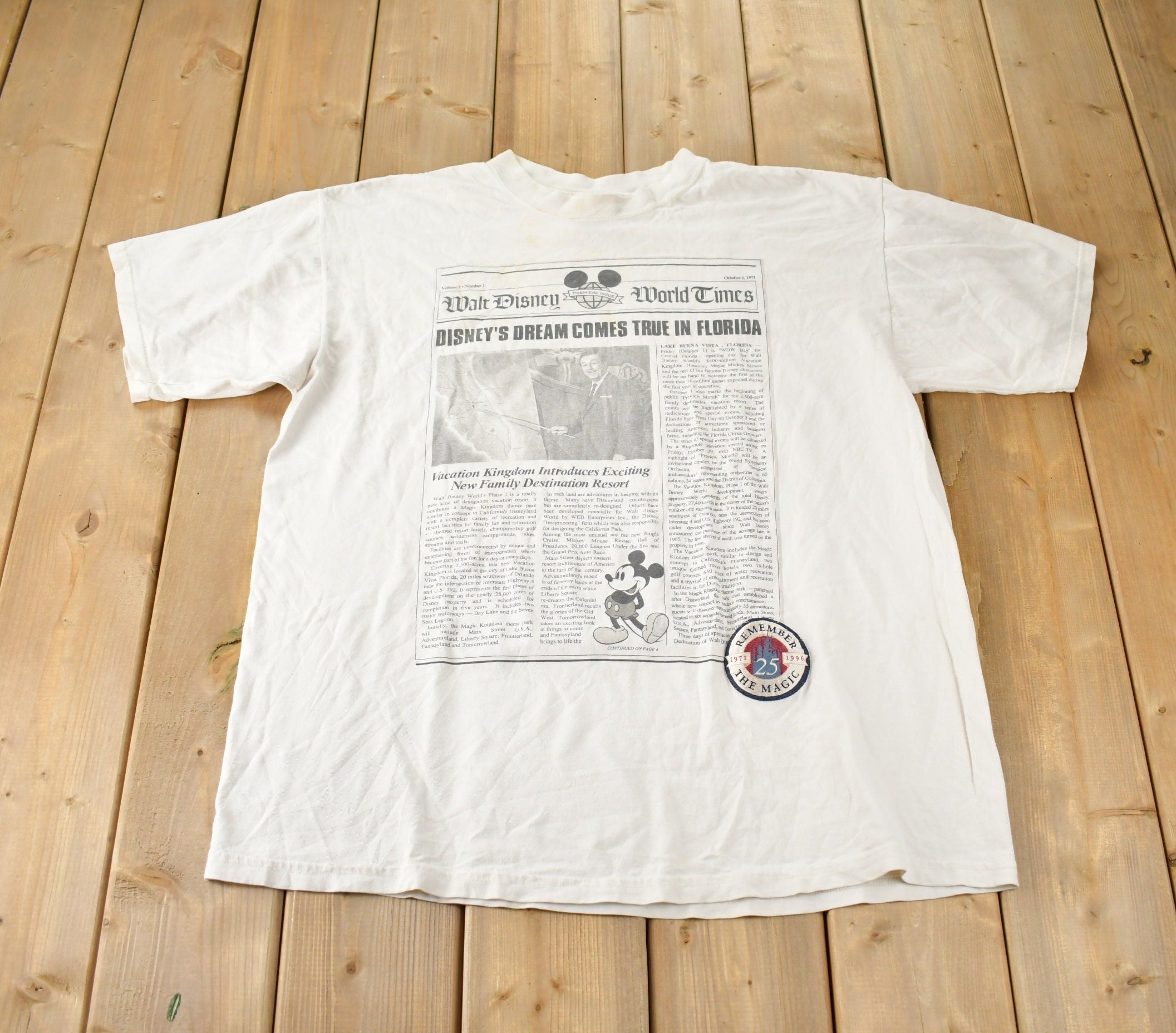 Vintage 1996 Disney Mickey Mouse Graphic T-Shirt Made In USA