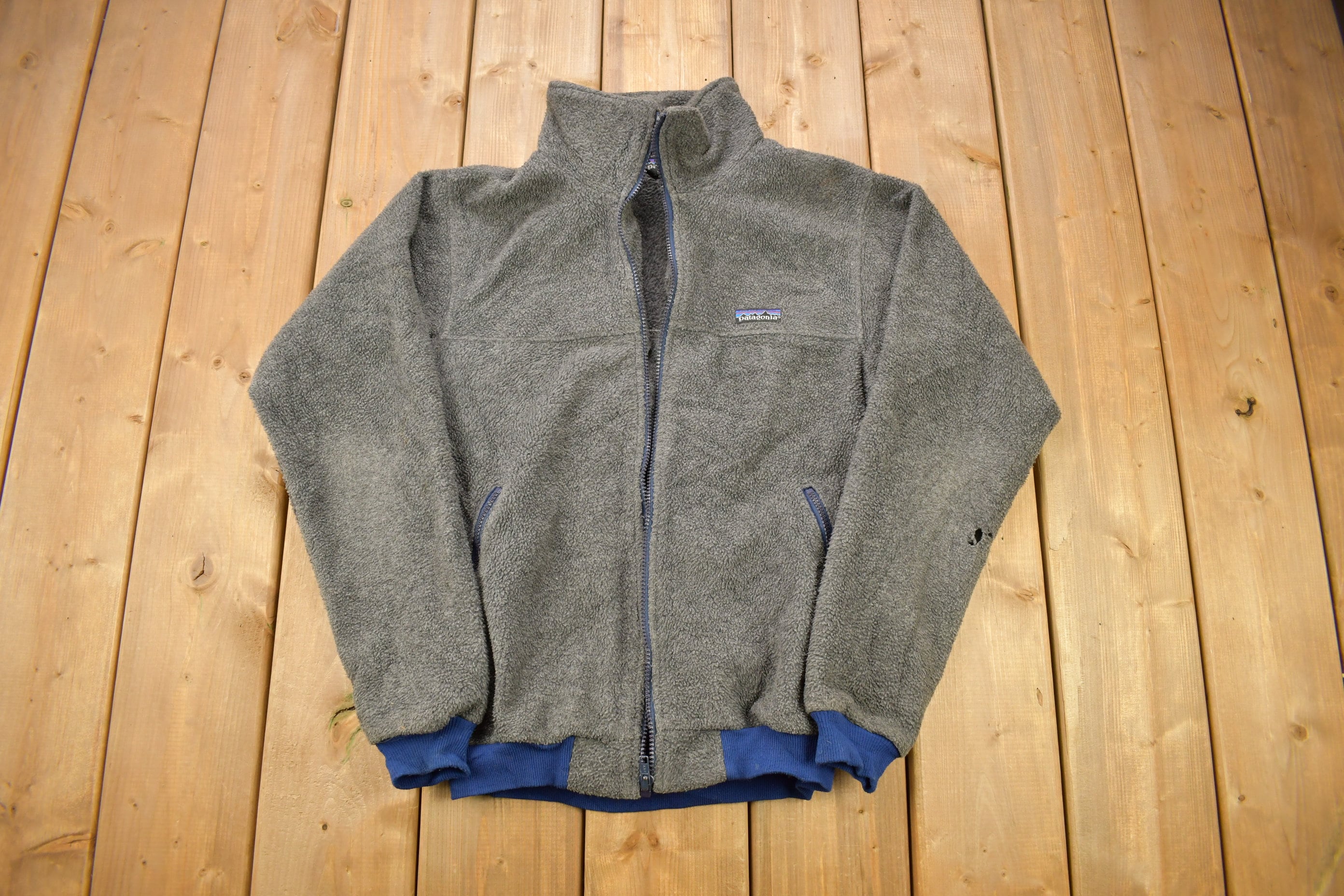 Vintage 1990s Patagonia Full Zip Fleece Sweater