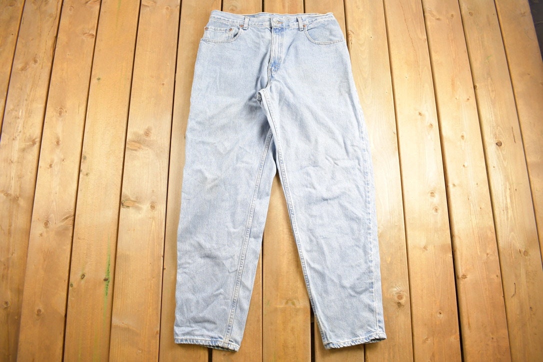 Vintage 1990s Levi 560 Red Tab Jeans Size 35 x 28