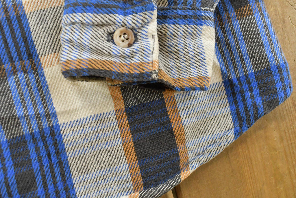 Vintage 1990s Five Brother Plaid Flannel Button Up Shirt Men's L /