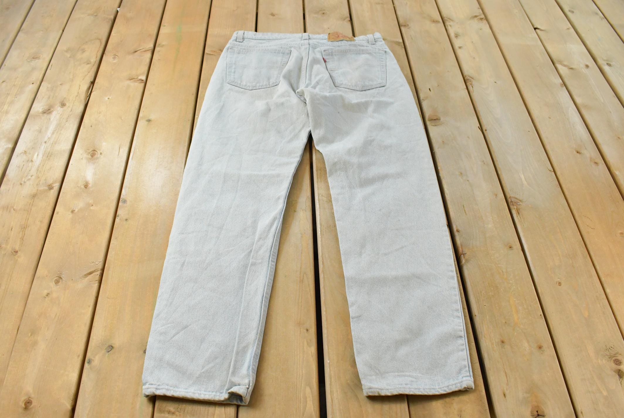 Vintage 1990s Levi's 505 Regular Fit Denim Jeans Men's 34 x 32 / 90s Levi's / Distressed Sun Faded Jeans / Made in USA