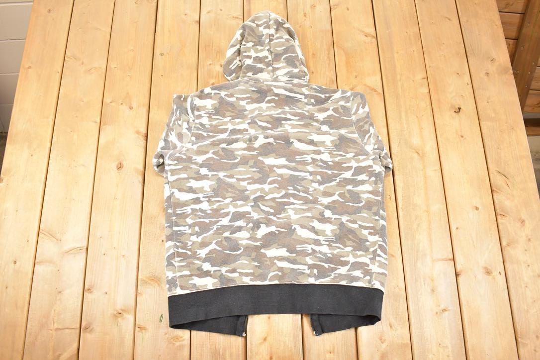 Vintage Y2K Independent Trucks Embroidered Logo Skateboarding Hoodie Sweatshirt Men's L