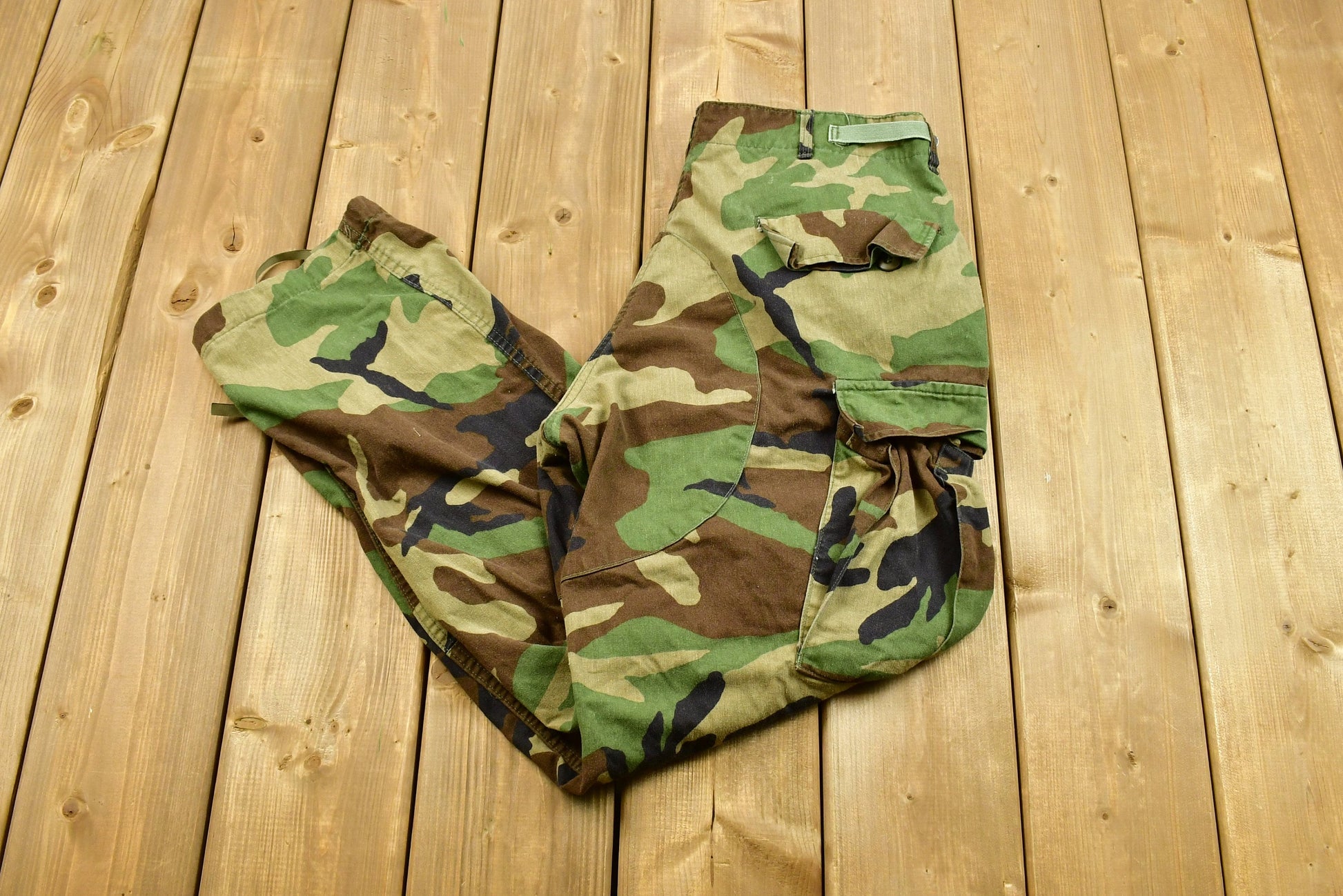 Vintage 90's Camouflage Cargo Pocket Army Pants Size M Short