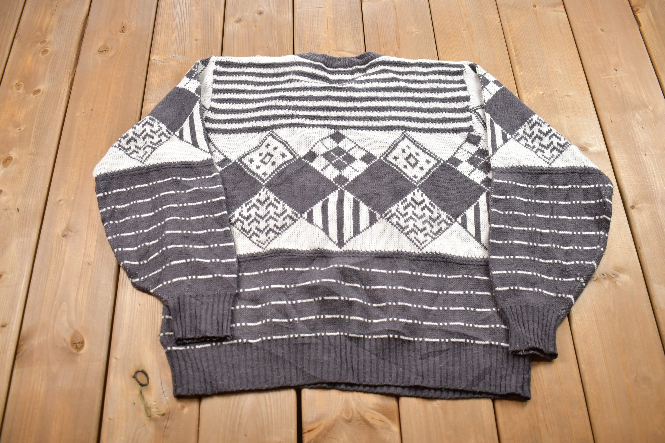 Vintage 1990s Knitted Crewneck Sweater