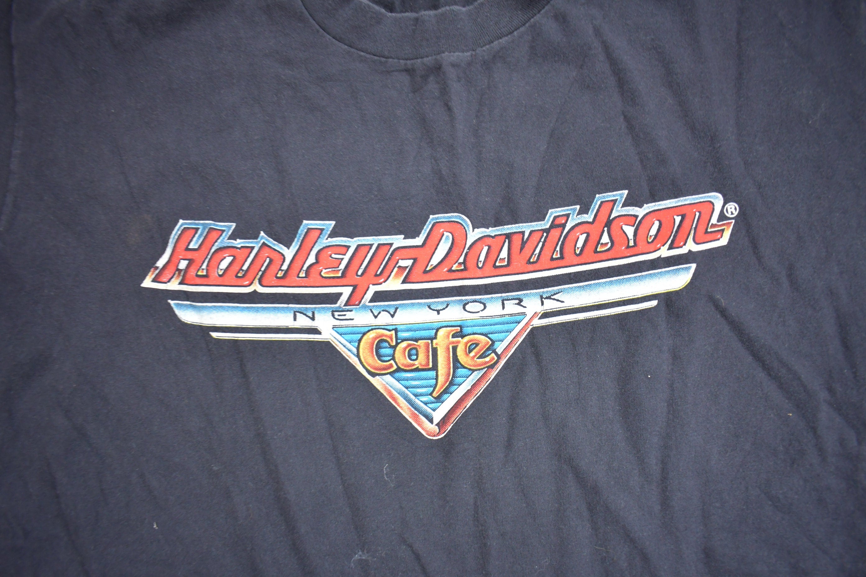 Vintage 1990s Harley Davidson Motorcycles New York Cafe T-Shirt