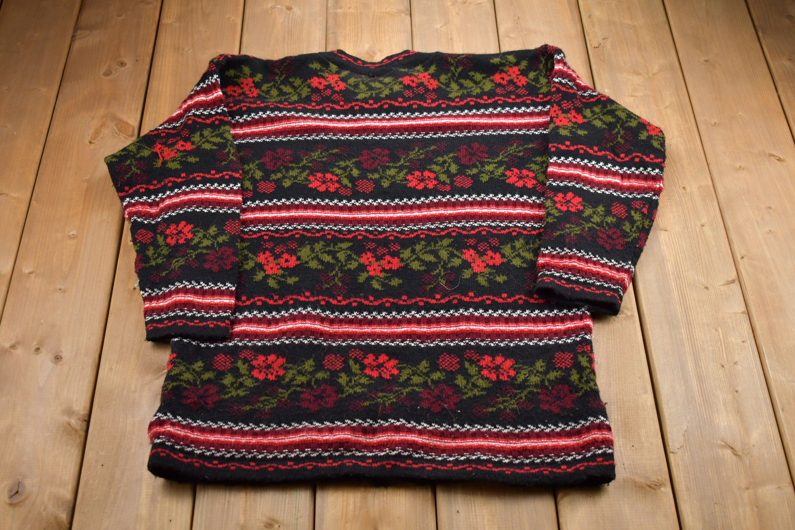 Vintage 1990s Floral Print Spunky Knitted Sweater