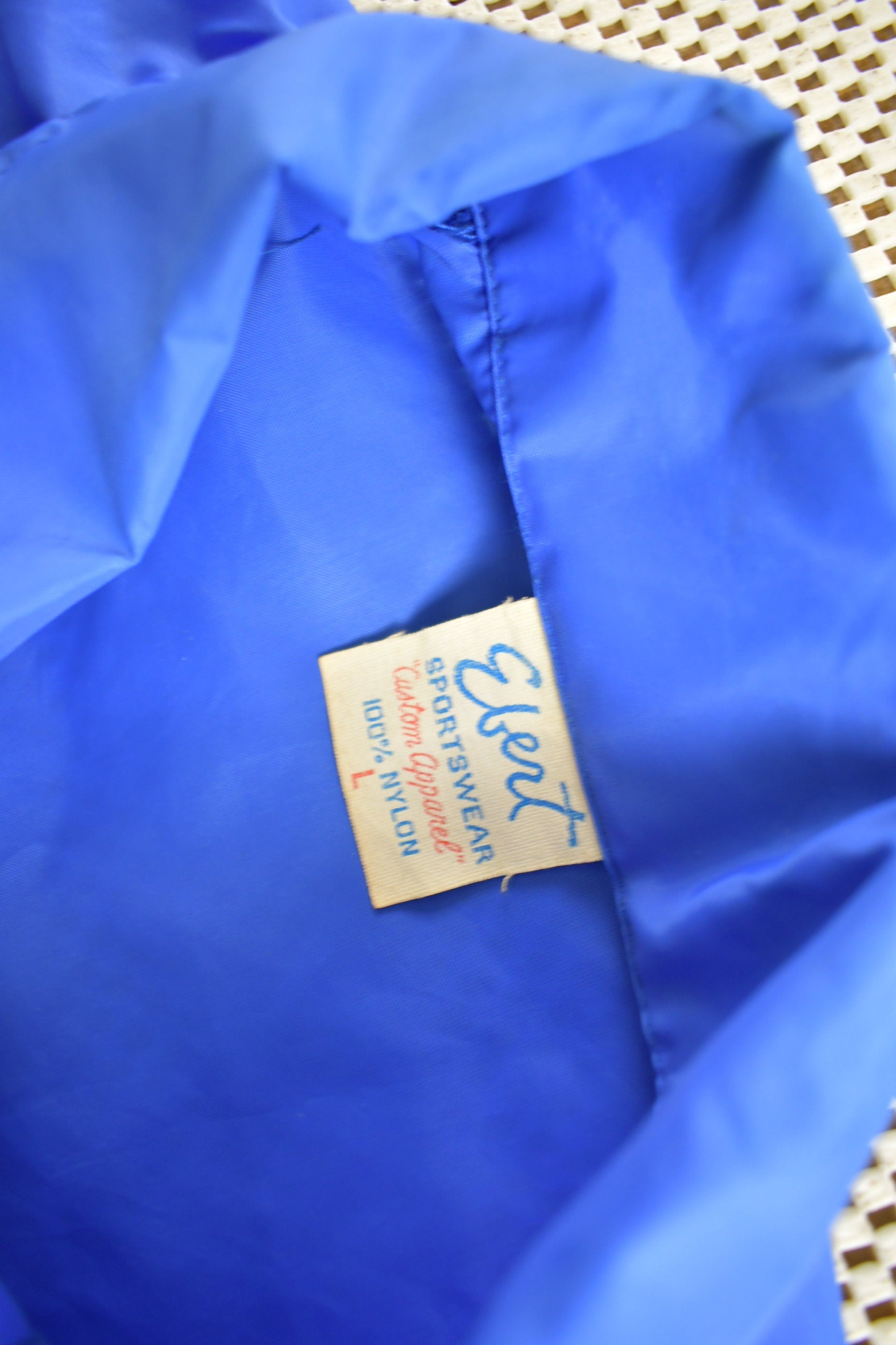 Vintage 1980s Comfortmaking Air Conditioning Heating Windbreaker Jacket