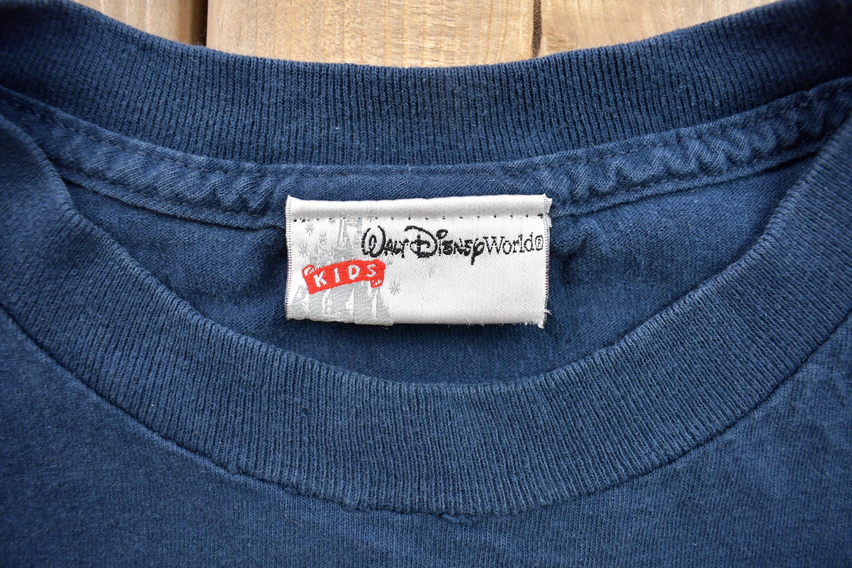 Vintage 2002 Walt Disney Mickey Mouse Daffy Goofy and Pluto Disney and Friends Graphic T Shirt