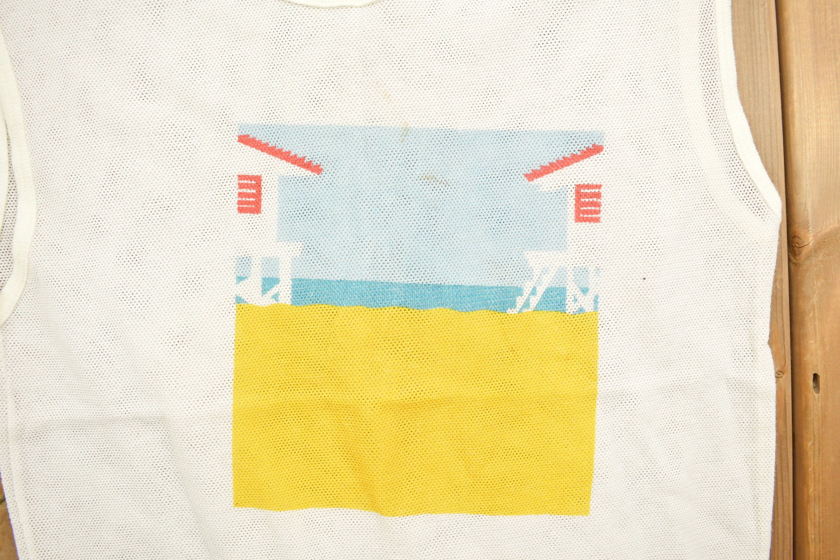 Vintage 1990s Beach Theme Sleeveless Mesh Shirt