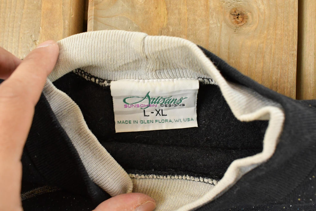 Vintage 1990s Artisans Wolf Graphic Henley Crewneck Sweatshirt Mens Large