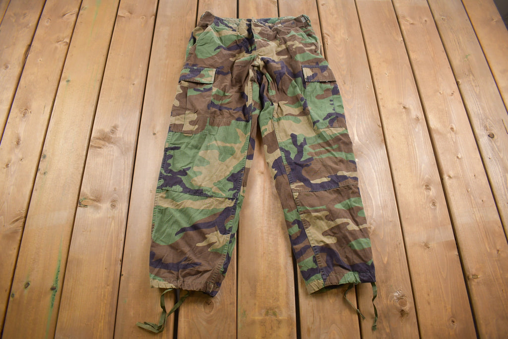 Vintage 2001 Military Woodland Camouflage Cargo Pocket Pants 28-30 x 27
