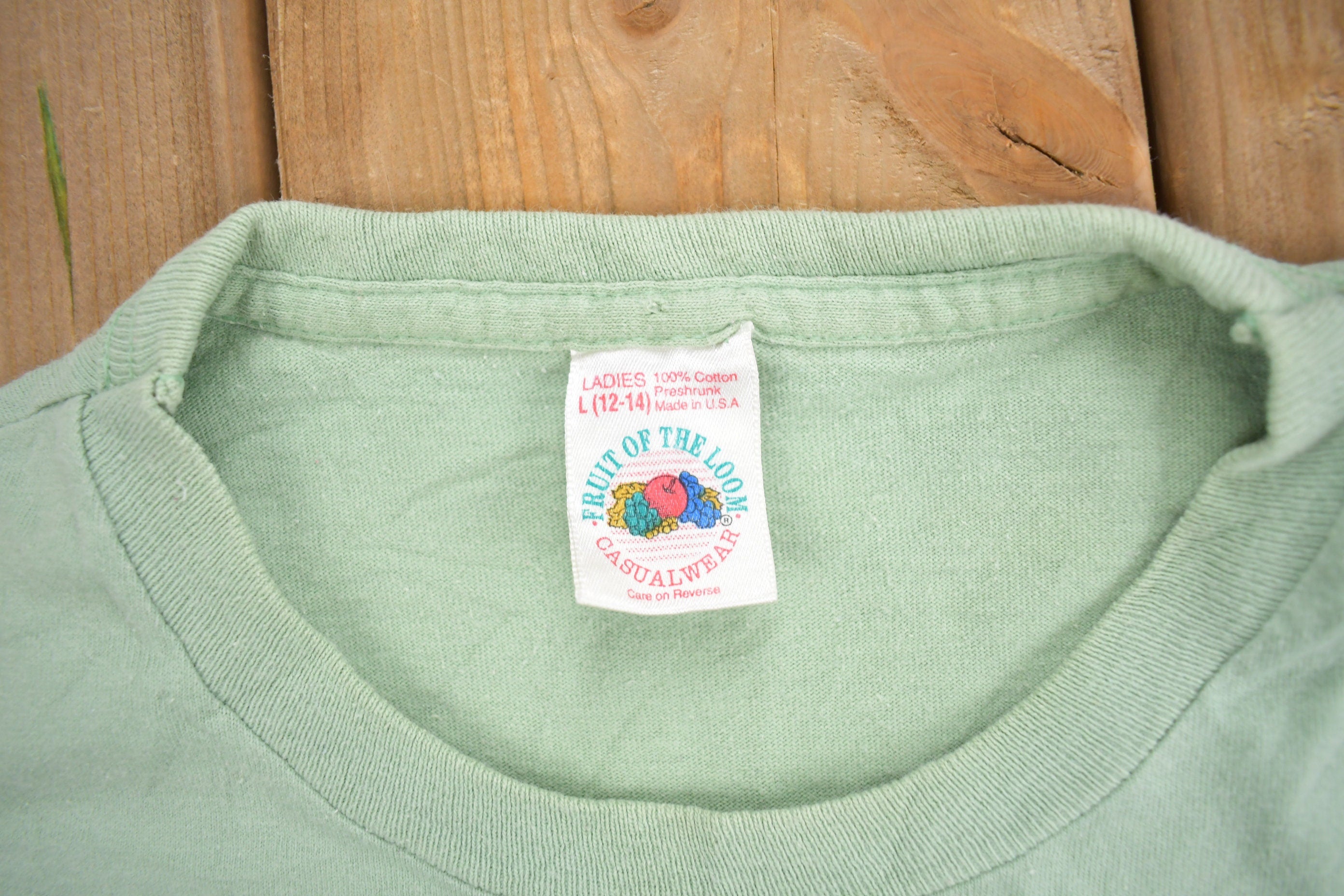 Vintage 1990s A Women's Place Is On The Court" Graphic T Shirt