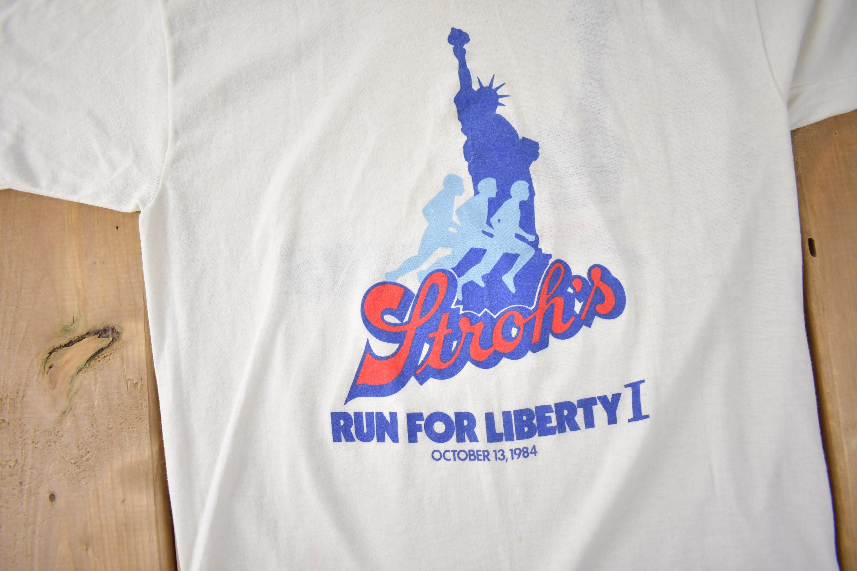 Vintage 1984 Strohs Run For Liberty Single Stitch Graphic T Shirt Made In USA