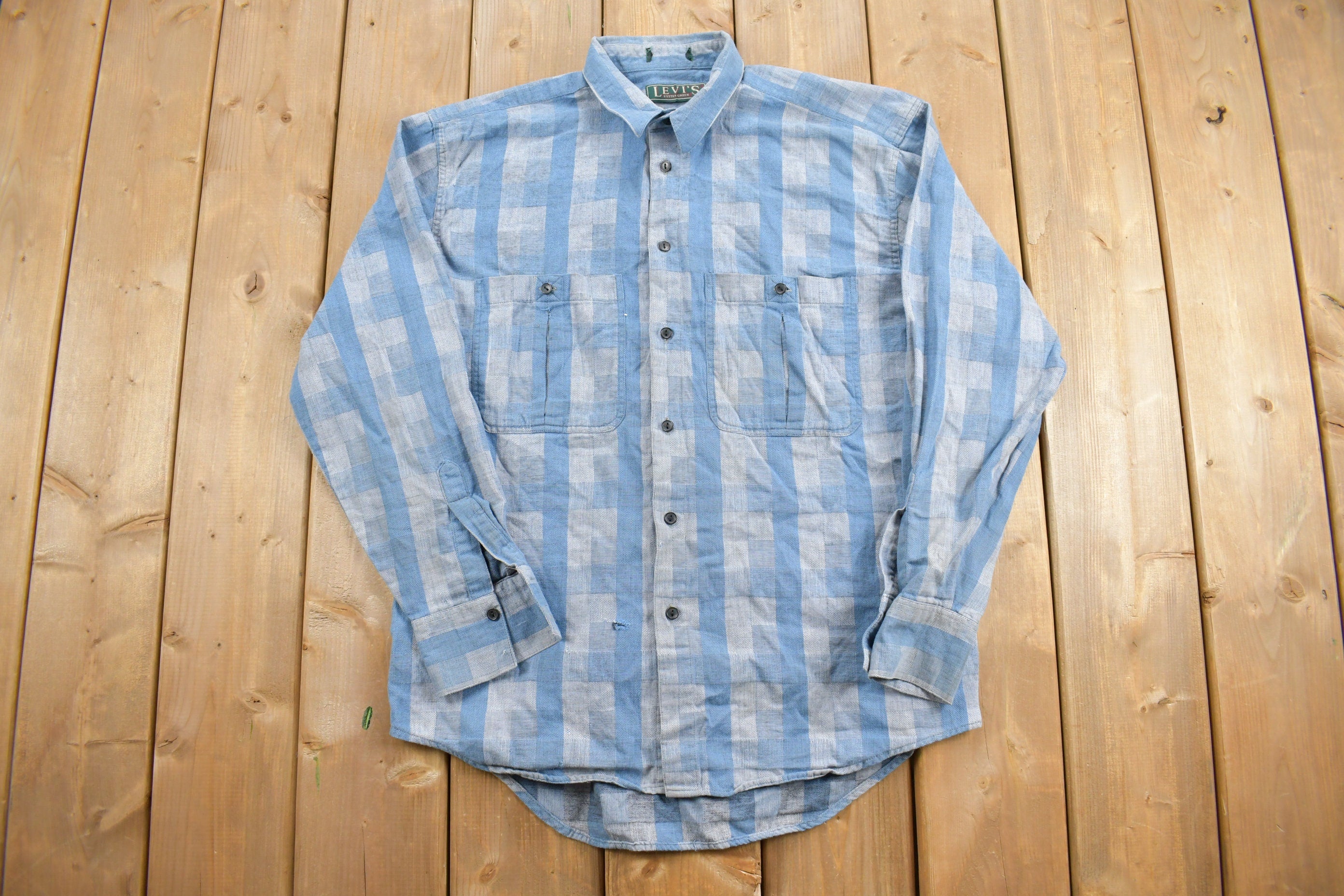 Vintage 1990s Levi's Plaid Button Up Shirt