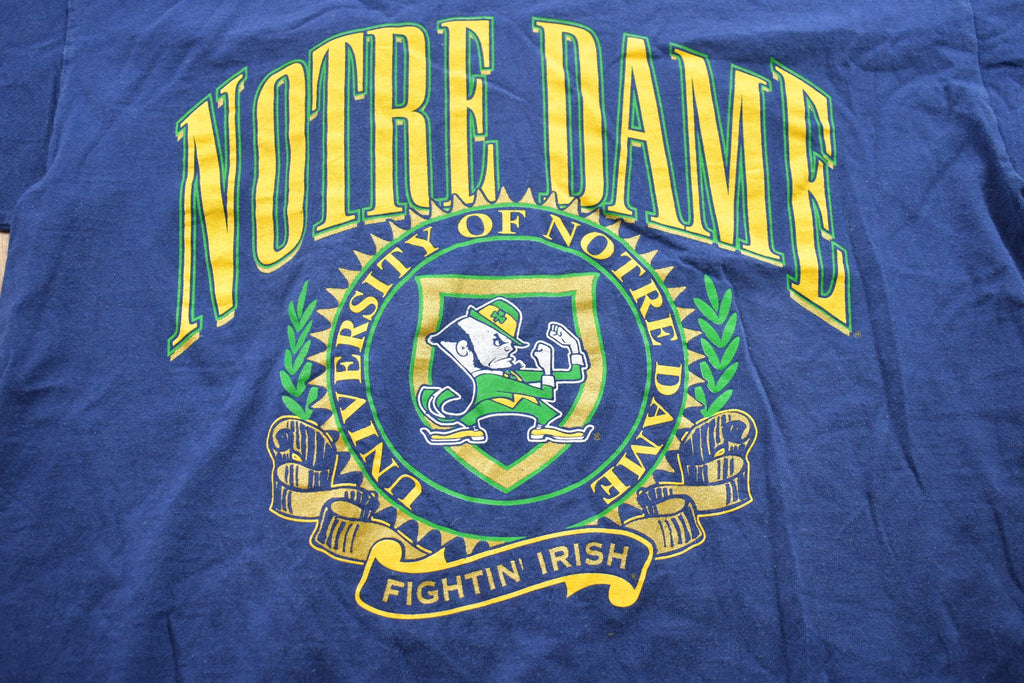 Vintage 1990s University of Notre Dame Fighting Irish Collegiate T-Shirt