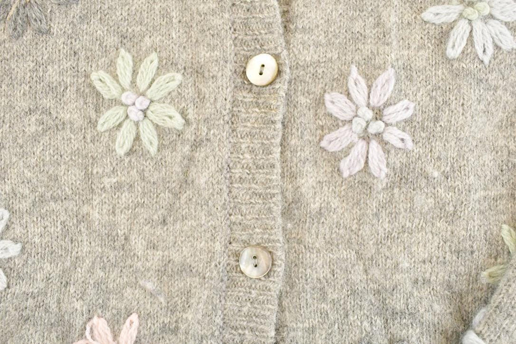 Vintage 1990s Karen Scott Wool Knit Floral Cardigan Sweater Womens L / Abstract Pattern 3D / 90s Knitted Top