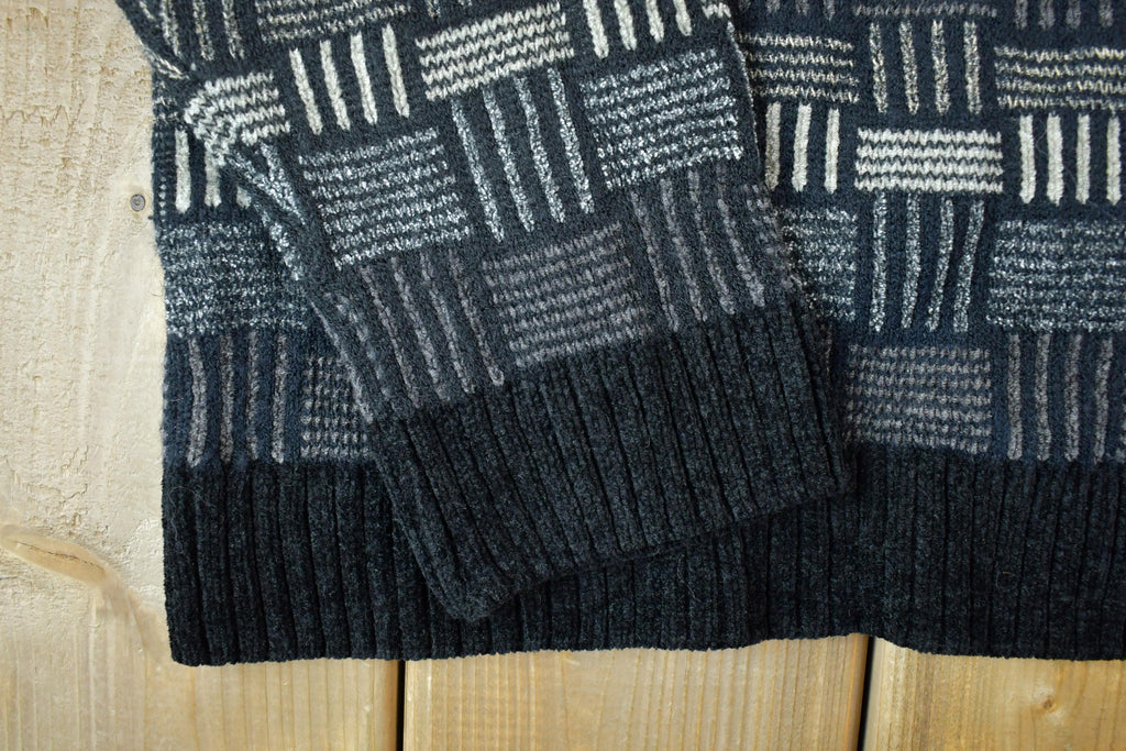 Vintage 1990s Geoffrey Beene Knit Crewneck Sweater