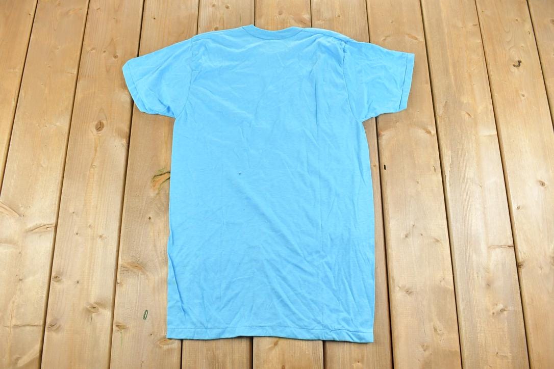 Vintage 1990s Fruit Of The Loom T-Shirt