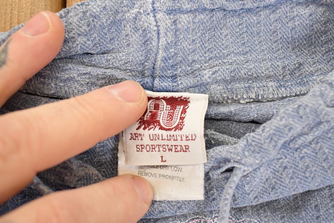 Vintage 1990s Art Unlimited Minnesota Embroidered Floral Crewneck Sweatshirt Womens L / Made In USA / 90's Destination Sweater