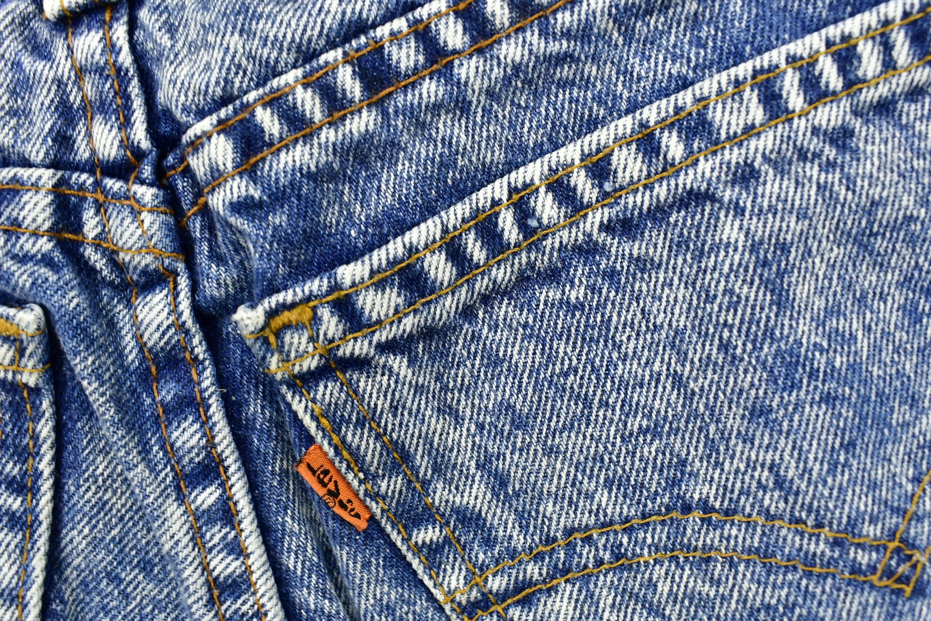 Vintage 1990s Levi's 550 Orange Tab Student Jeans Size 26 x 30