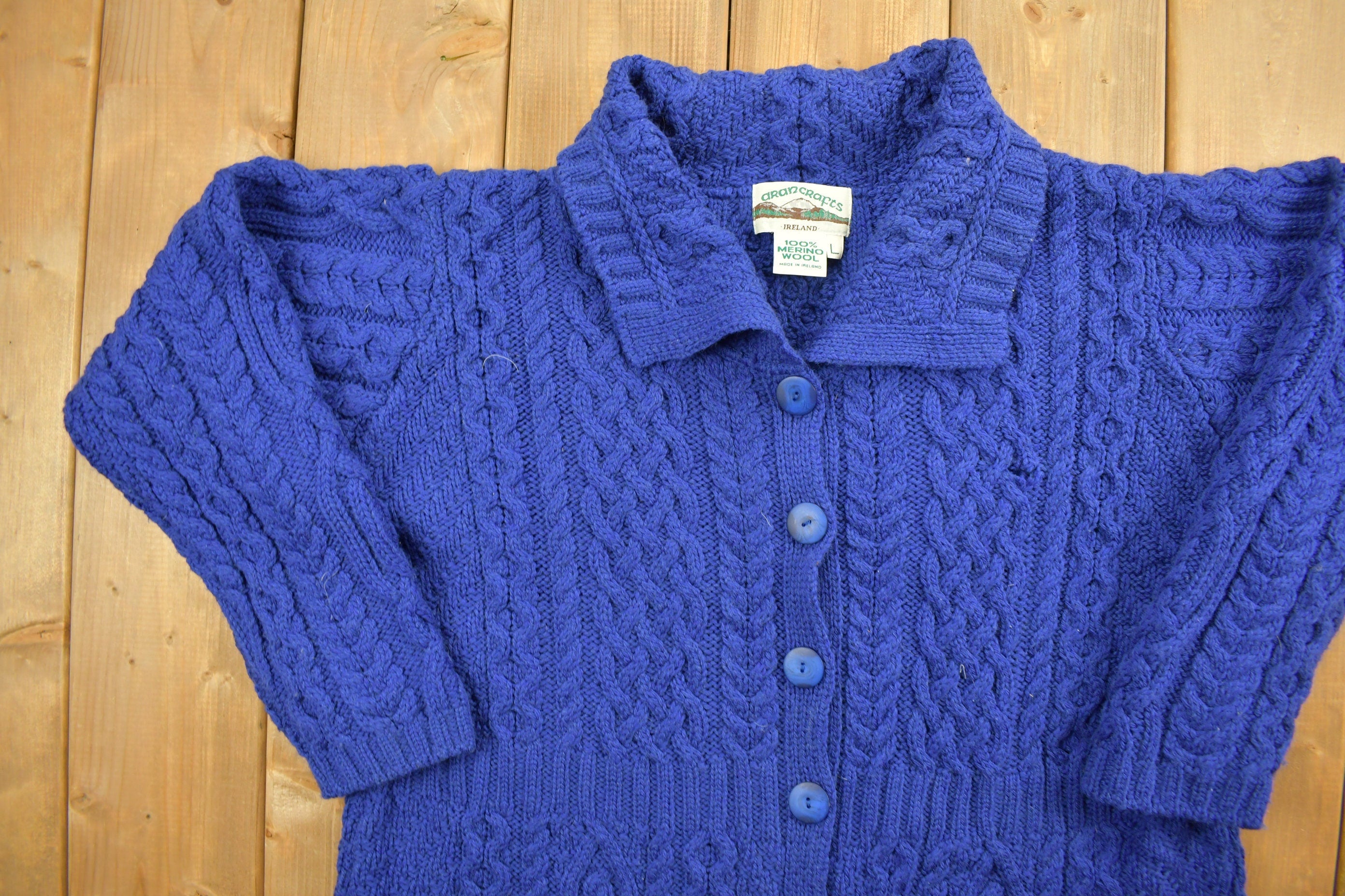 Vintage 1990s Aran Crafts 100% Merino Wool Knit Sweater