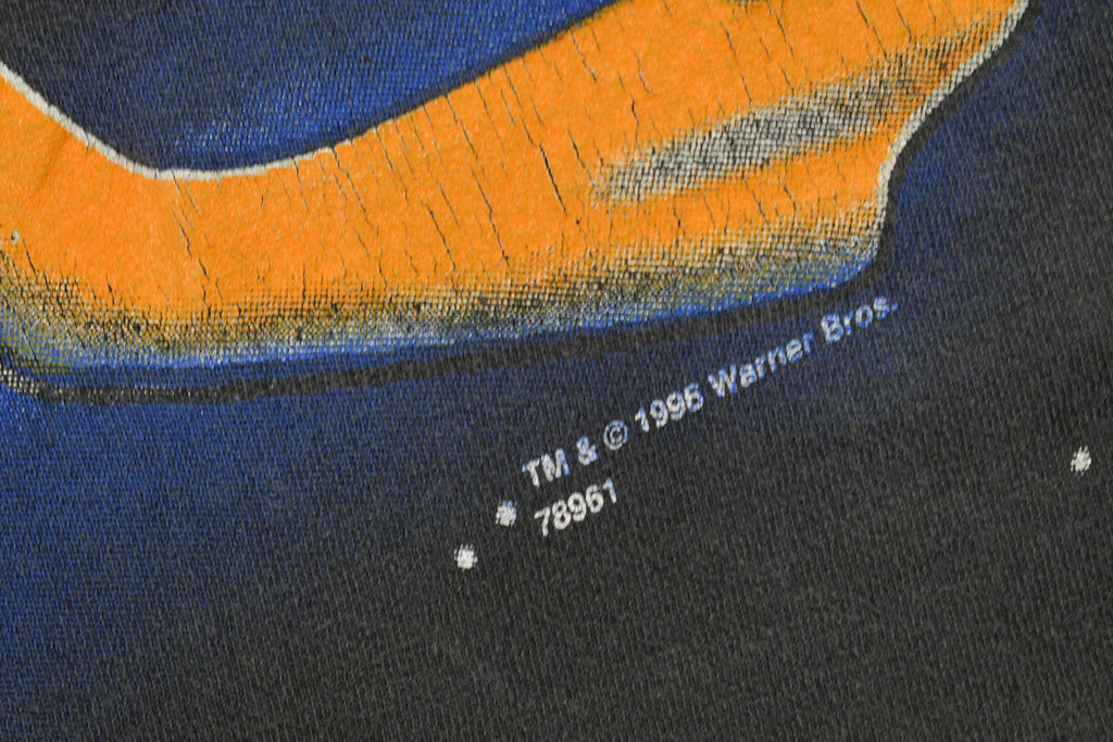 Vintage 1996 Looney Tunes Space Jam Long Sleeve Graphic T-Shirt