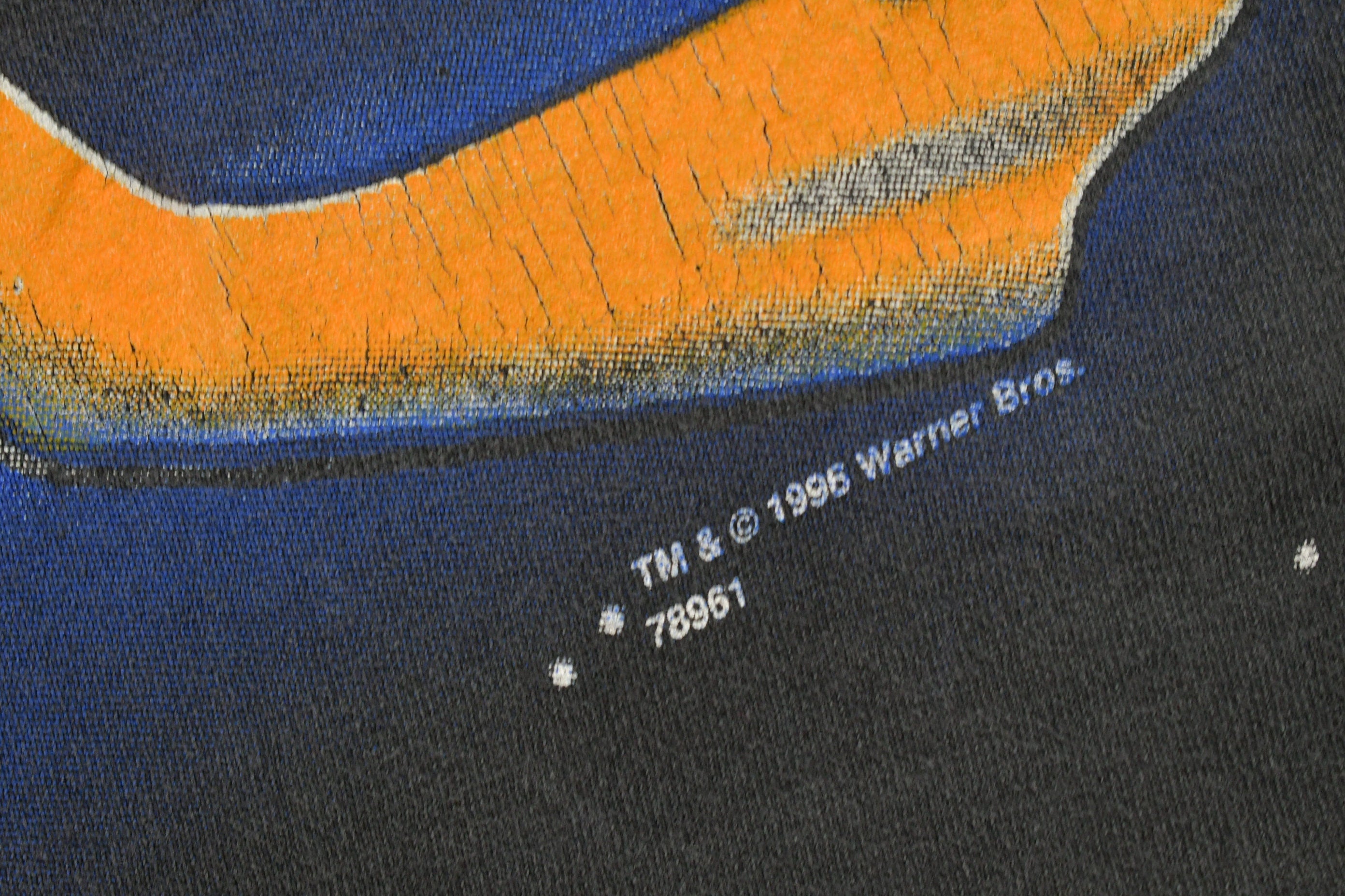 Vintage 1996 Looney Tunes Space Jam Long Sleeve Graphic T-Shirt
