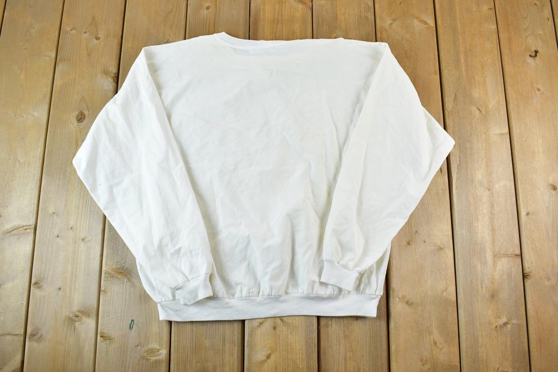 Vintage 1990s Banff Canada Cute Kitten Sneakers Crewneck Sweatshirt