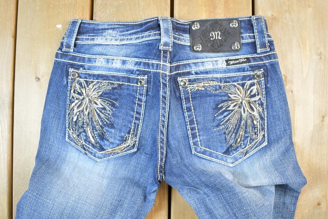 Vintage Y2K Miss Me Bedazzled Low Rise Jeans Size 26x31