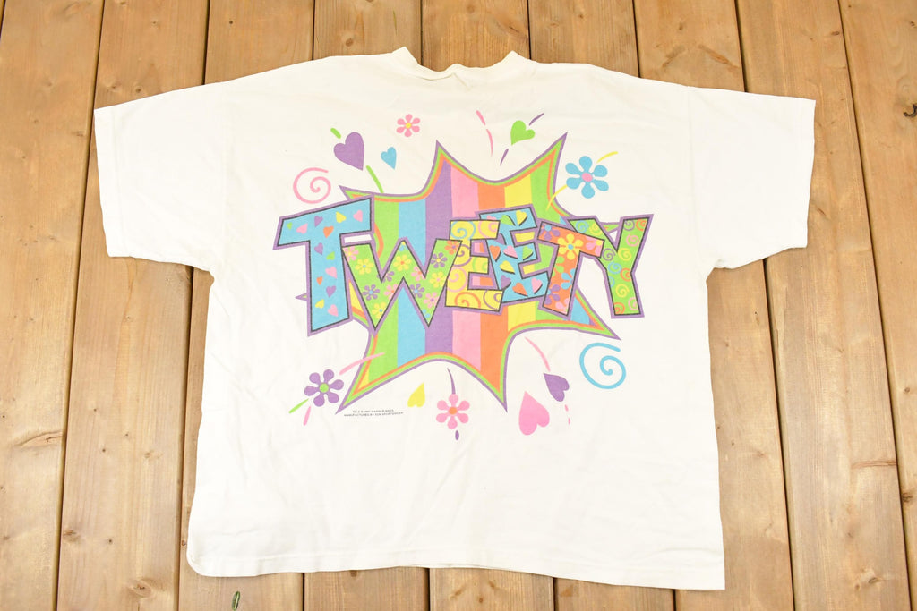 Vintage 1997 Warner Bros Tweety Bird Souvenir Travel T-Shirt Women's XL