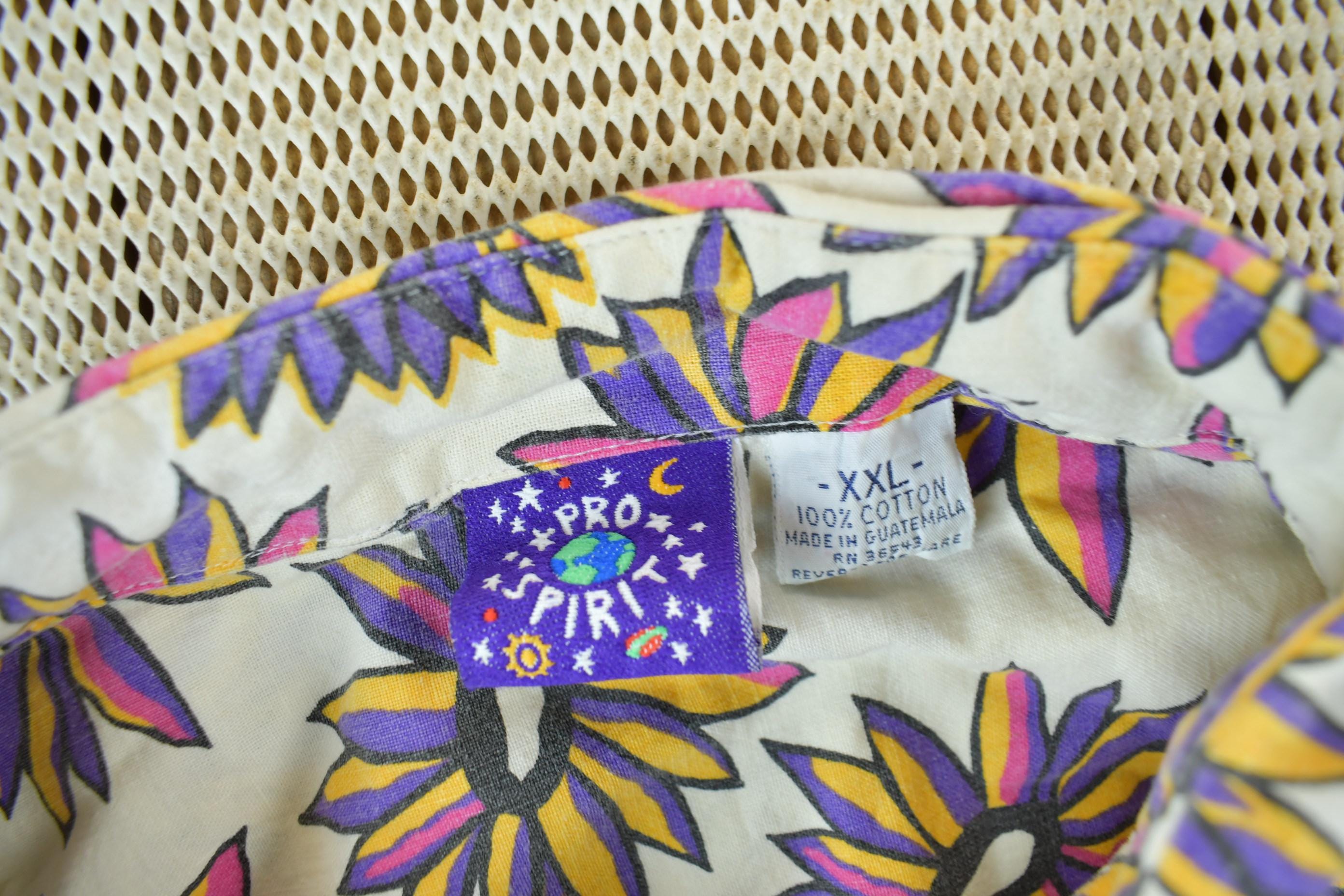 Vintage 1990s Pro Spirit All Over Print Floral Geometric Short Sleeve Button Up Shirt