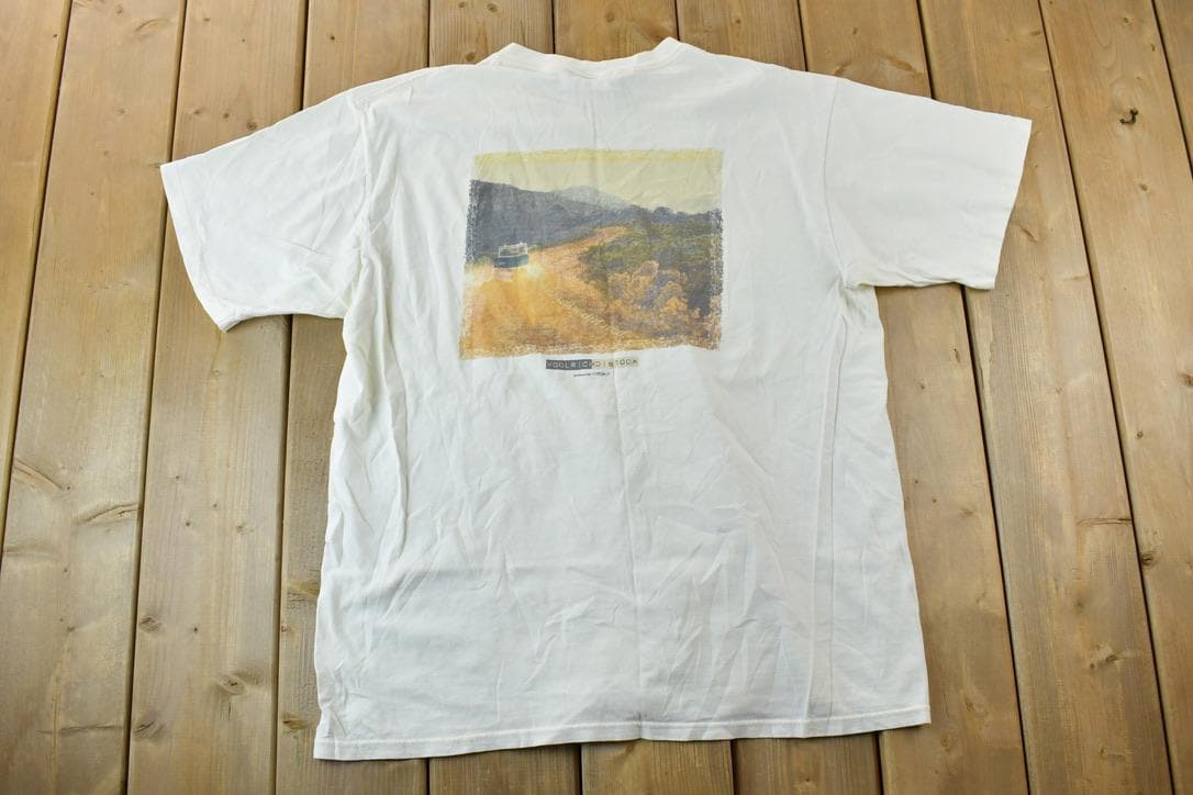 Vintage 1990s Woolrich Country Roads Graphic T-Shirt
