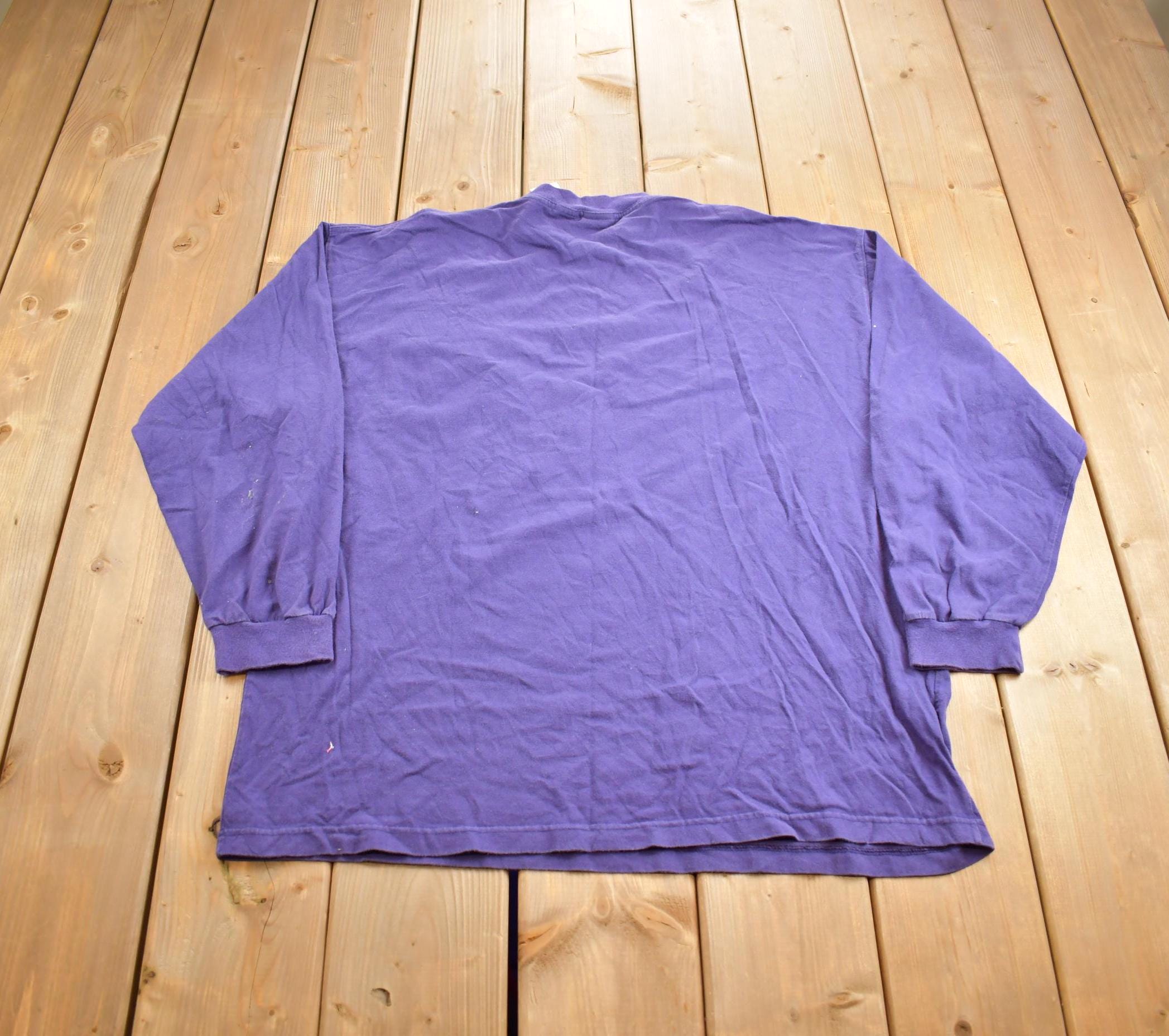 Vintage 1990s Winnie The Pooh Disney Store Piglet Eeyore Embroidered Disney Crewneck