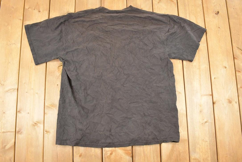 Vintage 1990s Logo Athletic Minnesota Vikings Embroidered NFL Souvenir T-Shirt Men's L / Rare Sportswear Destination Tee
