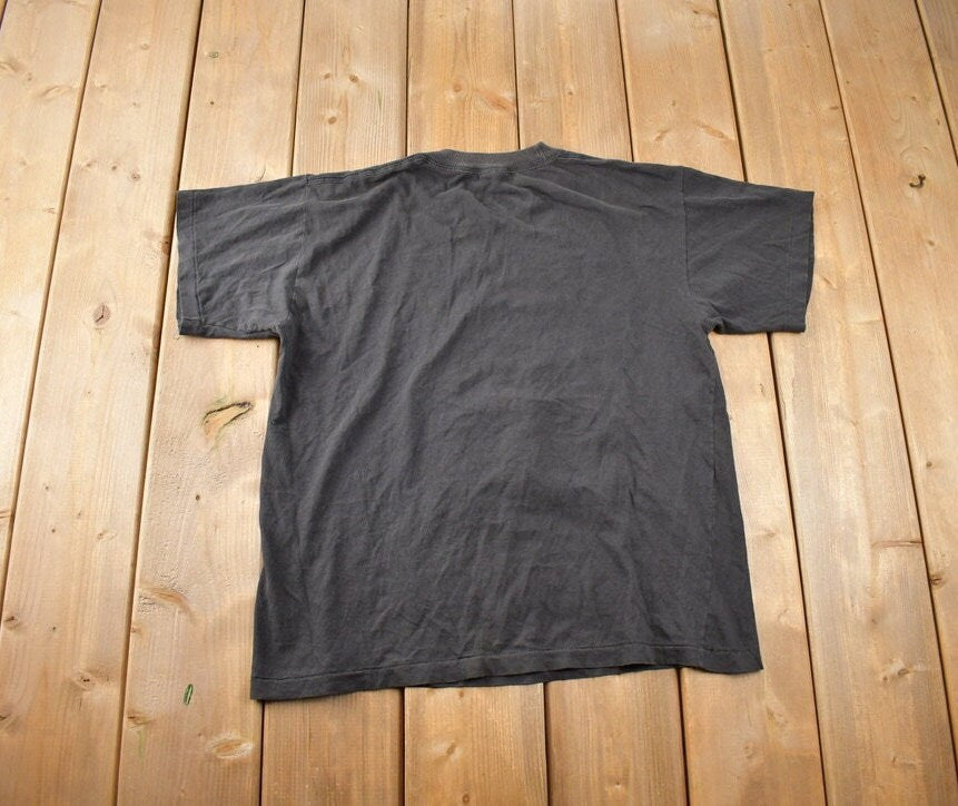 Vintage 1990s Aruba Sailboat Souvenir Single Stitch Travel T Shirt