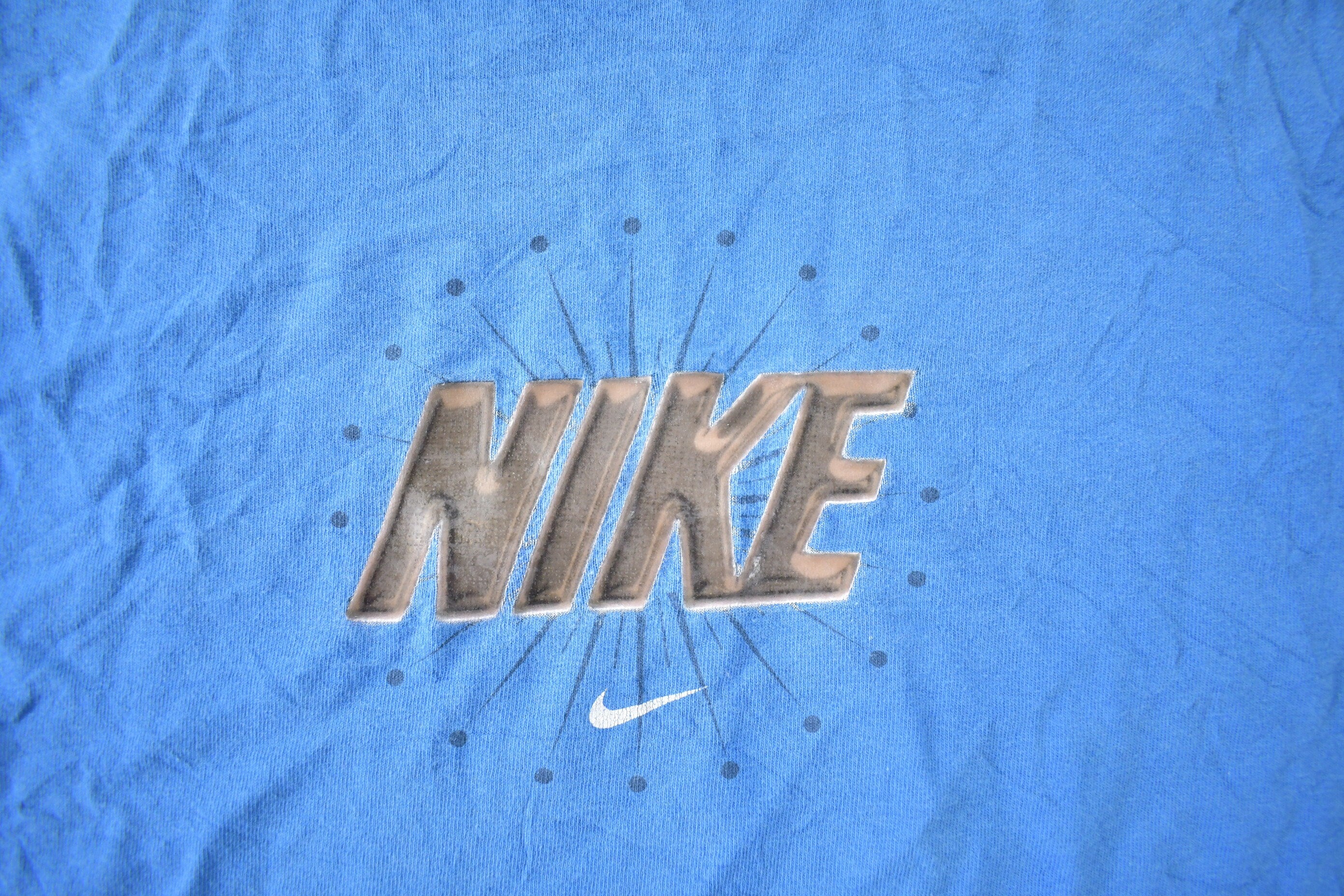 Vintage 2000s Nike Graphic T-Shirt Made In Canada Size M