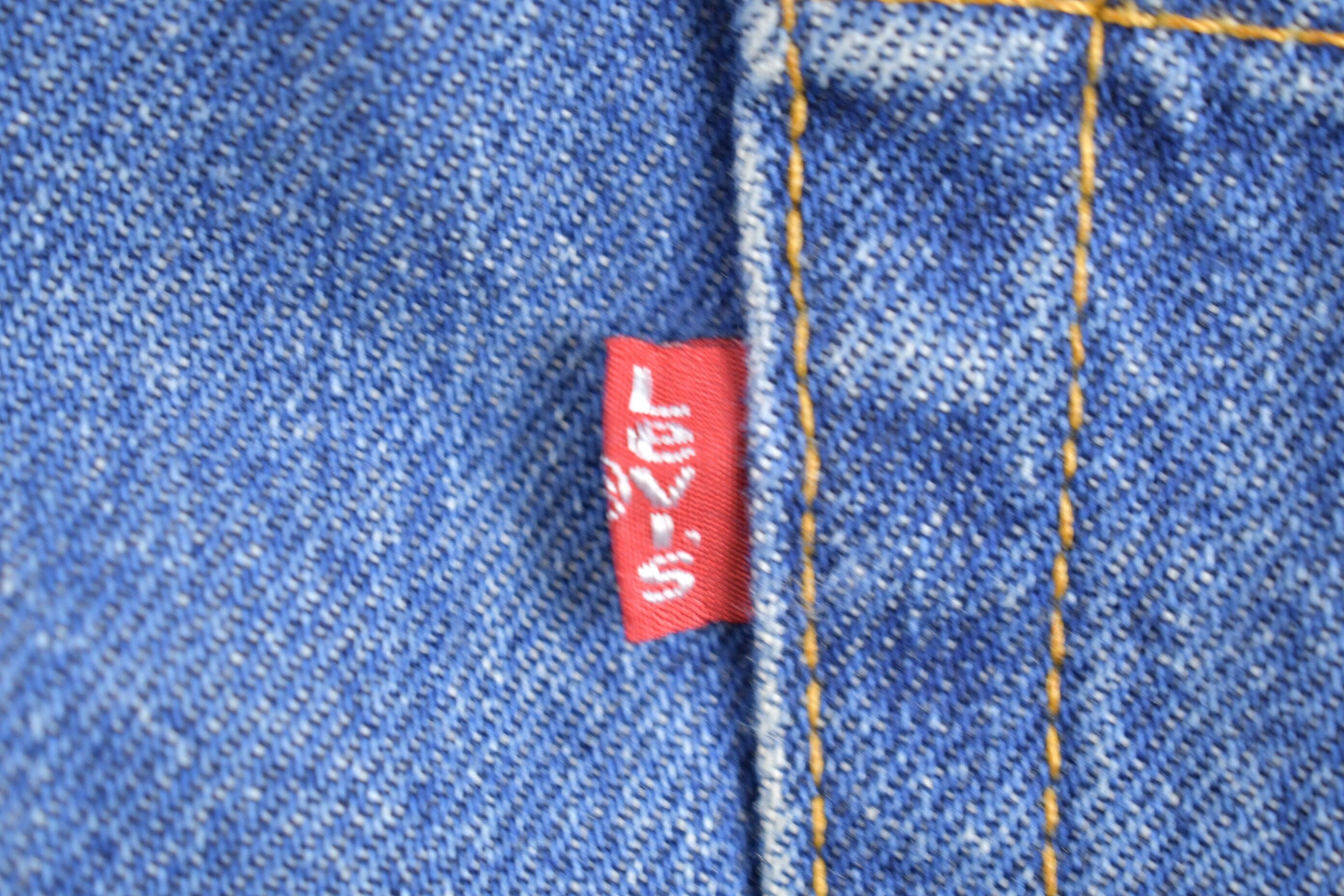 Vintage 1990s Levi's 535 Euro Fit Wide Leg Denim Jeans Size 38 x 33