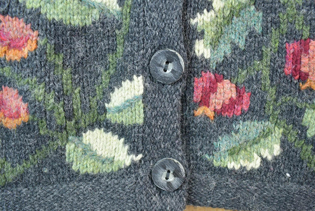 Vintage 1990s Talbots Petites 100% Wool Knit Quarter Button Cardigan Sweater