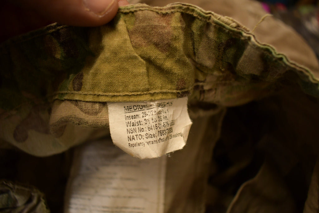 Vintage 1990s Army Duck Hunter Camouflage Cargo Pants Size 29 x 31