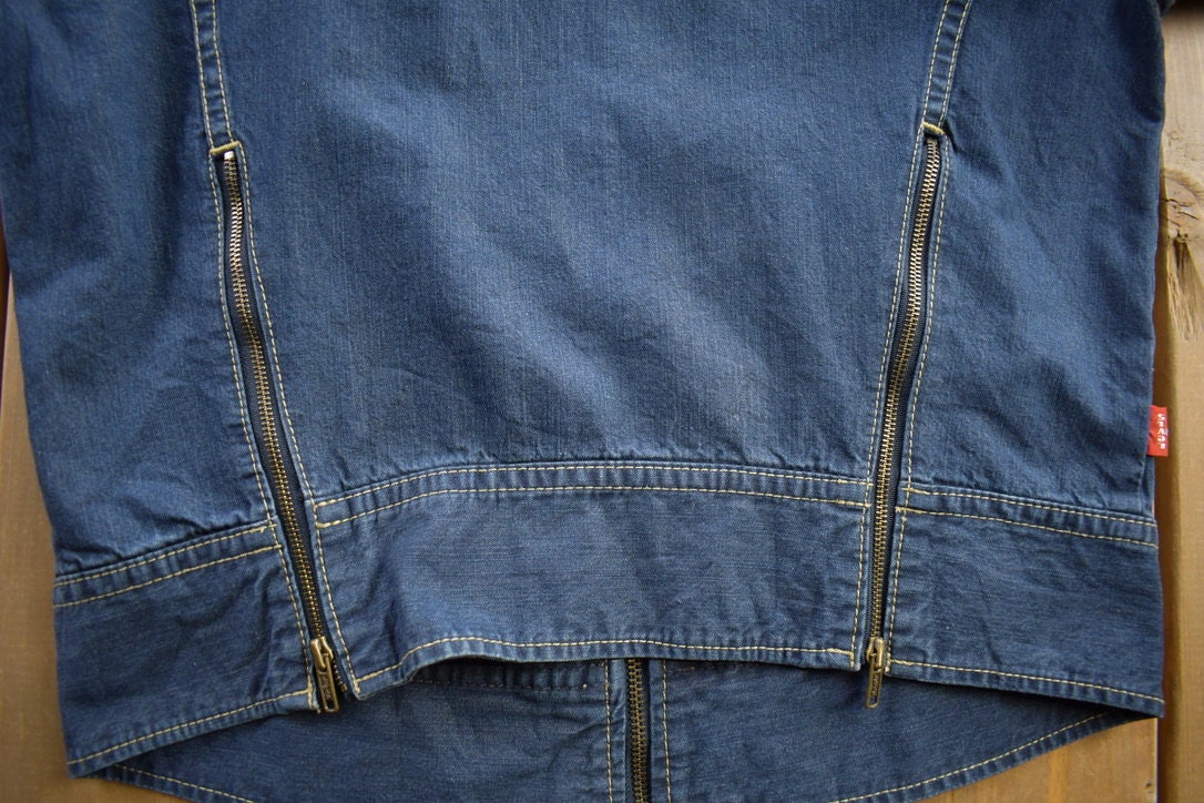 Vintage 1970s Levi's Jean Jacket Made In USA Size XL