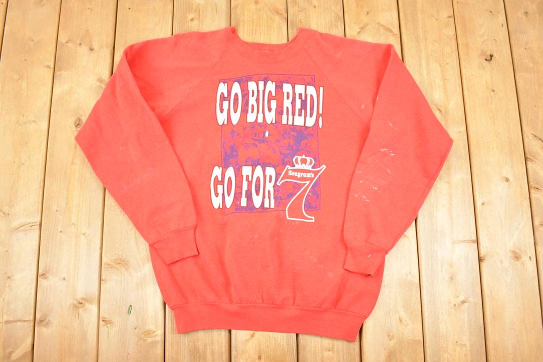 Vintage 1990s Seagrams Go Big Red Graphic Print Crewneck Sweatshirt Men's L