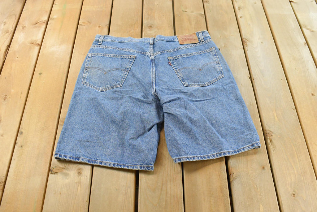 Vintage 1990s Levi's 550 Relaxed Fit Denim Blue Jean Shorts Men's 38 / 90s Jorts / Streetwear / Hypebeast / Street Style