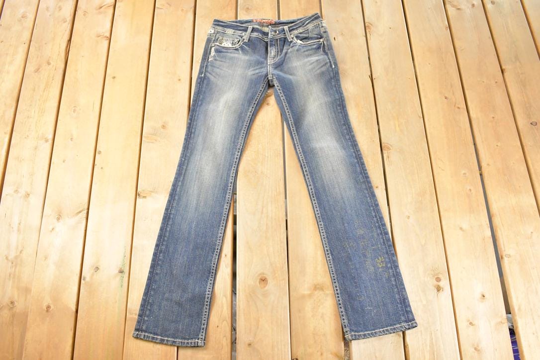 Vintage Deadstock Y2K Vigoss Bedazzled Bootcut Low Rise Jeans Women's Size 26 x 32