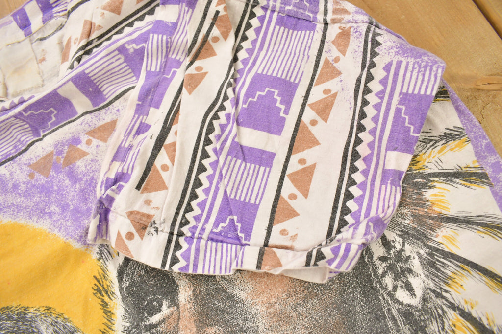 Vintage 1990s Native American Wolf Theme All Over Print Graphic T-Shirt