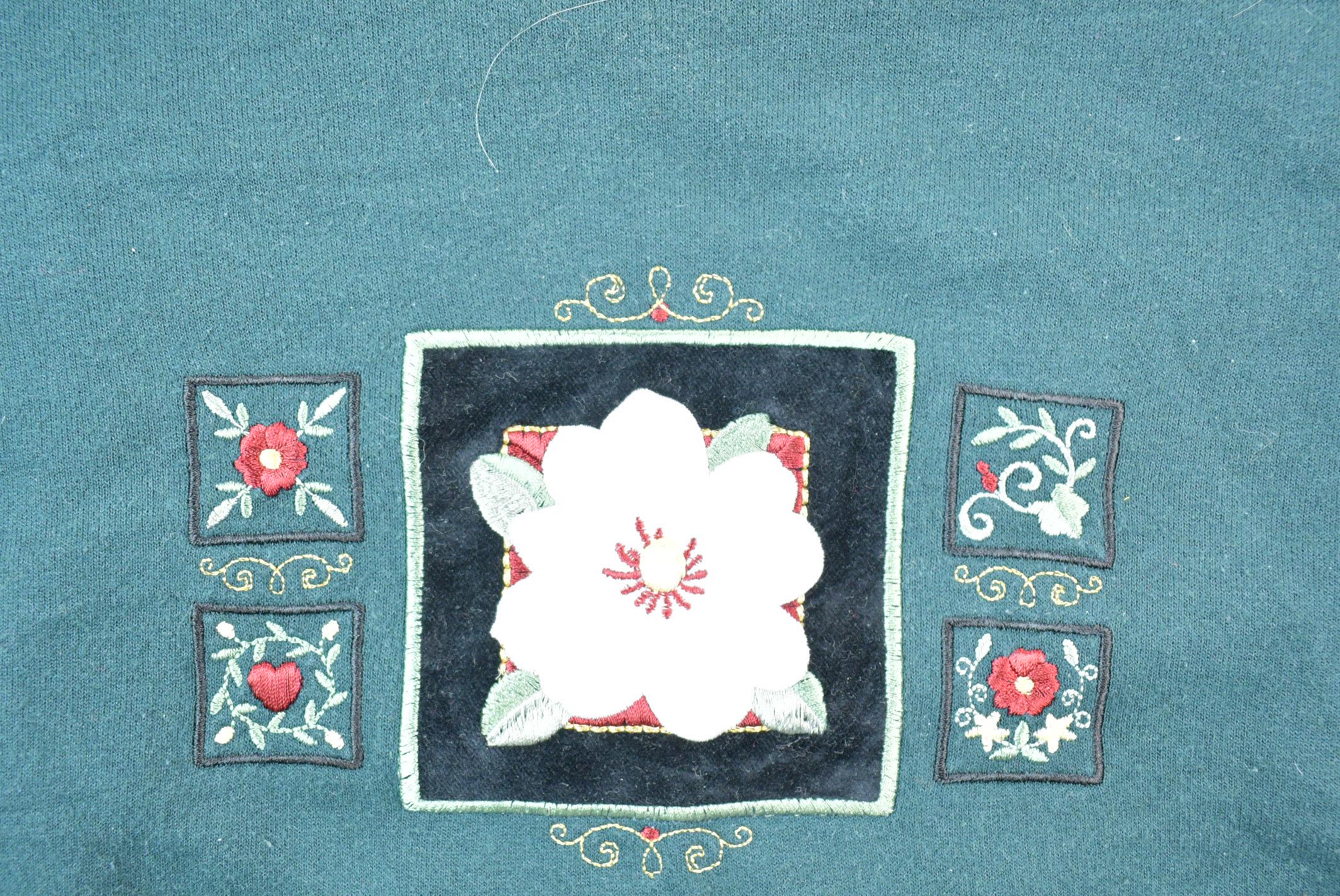 Vintage 1990s Floral Double Collared Cute Crewneck Sweater