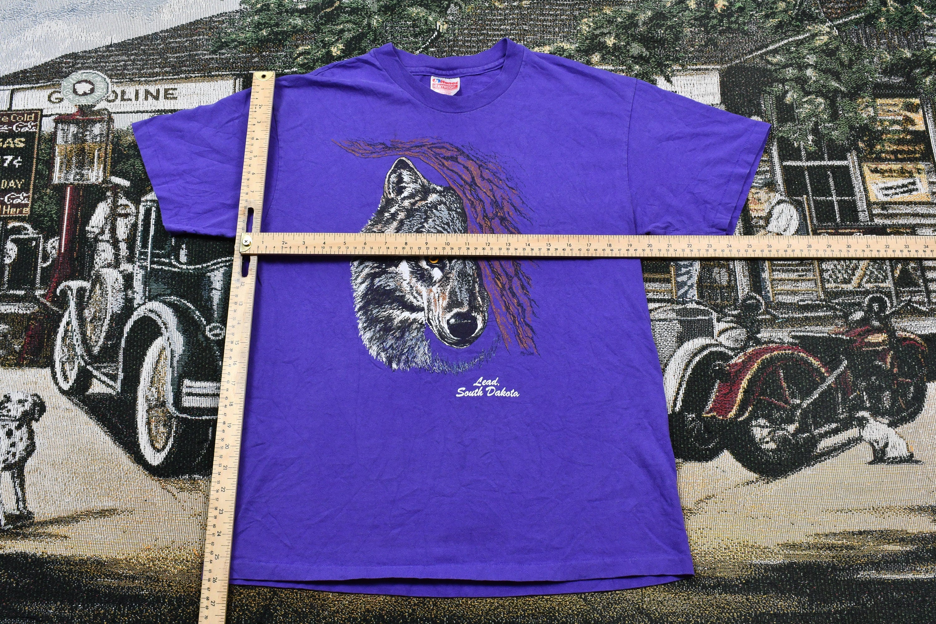 Vintage 1990s Lead South Dakota Single Stitch Wolf T-Shirt