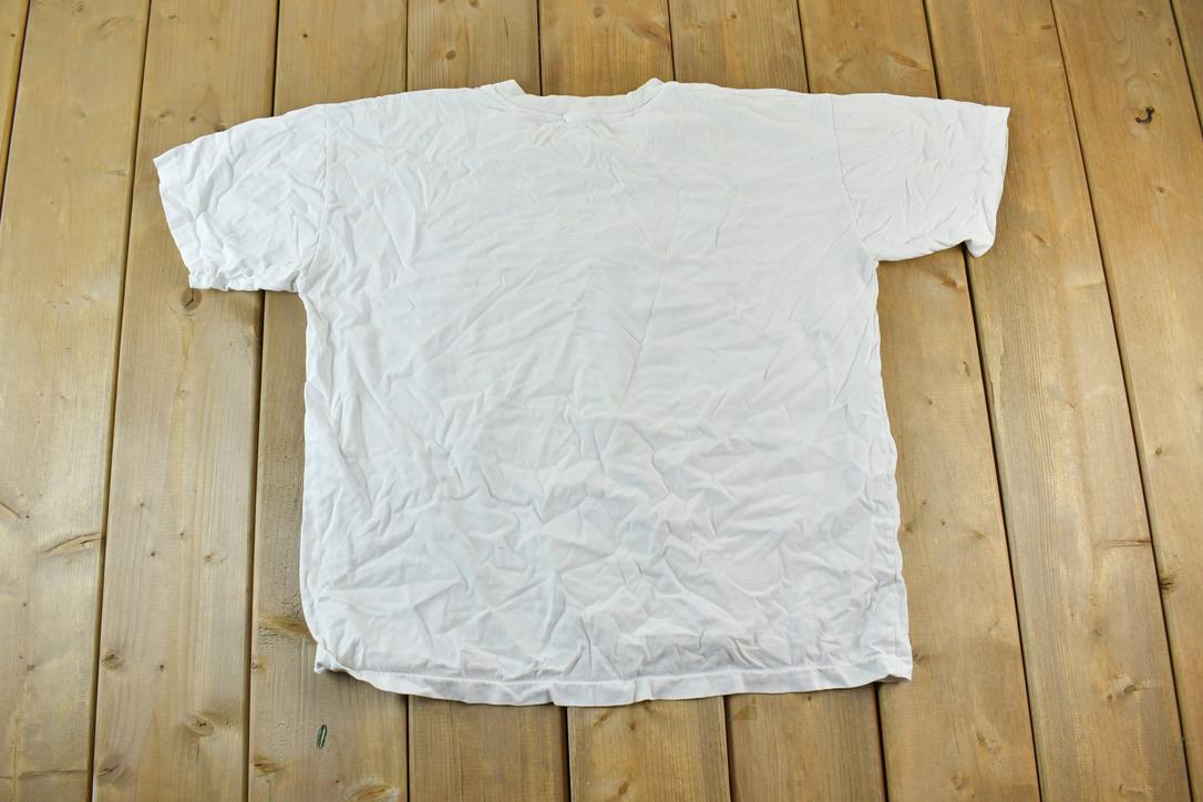 Vintage 1990s Bangkok Thailand Souvenir Single Stitch Graphic Print T-Shirt