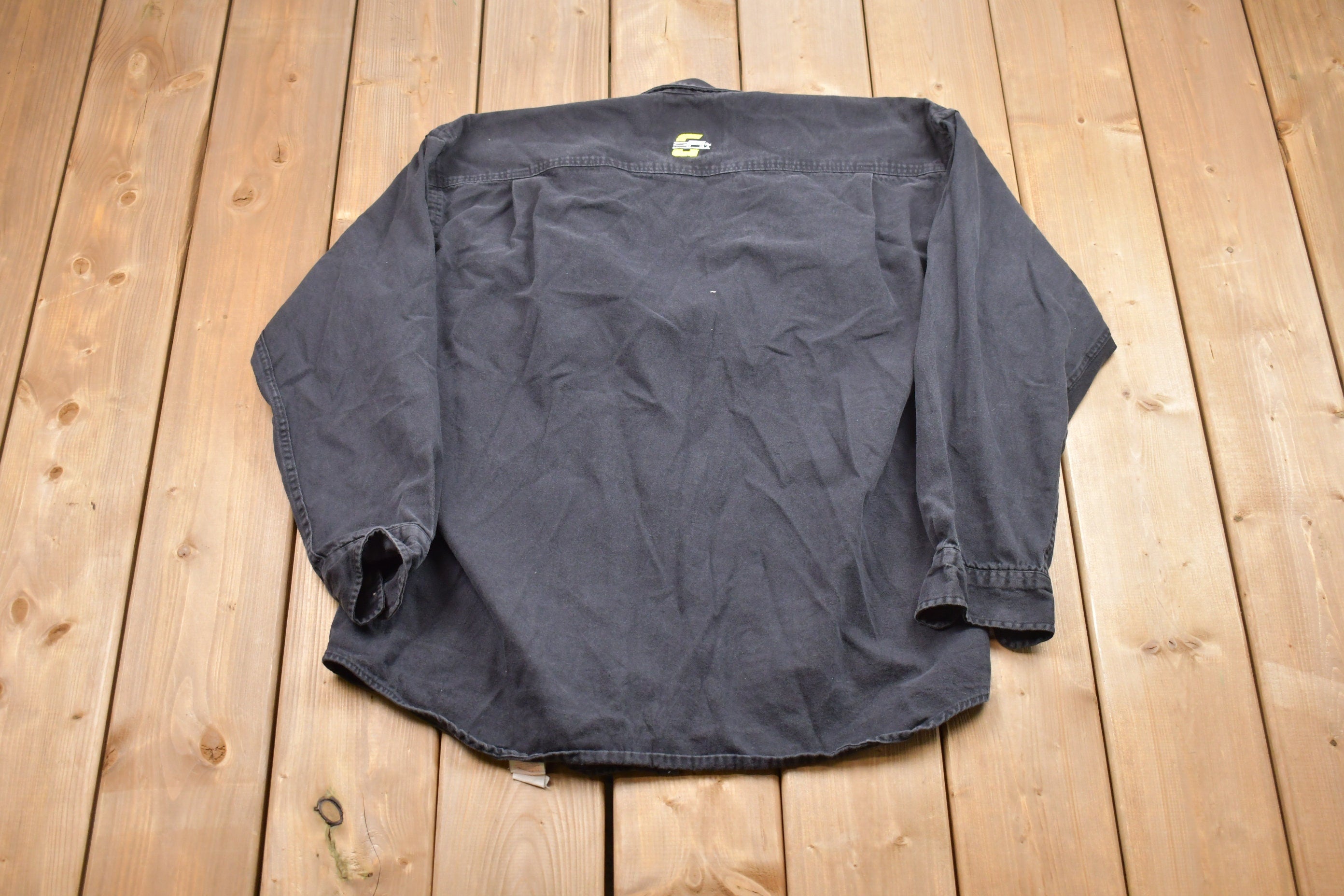 Vintage 1990s Canadian Outdoors Button Up Shirt